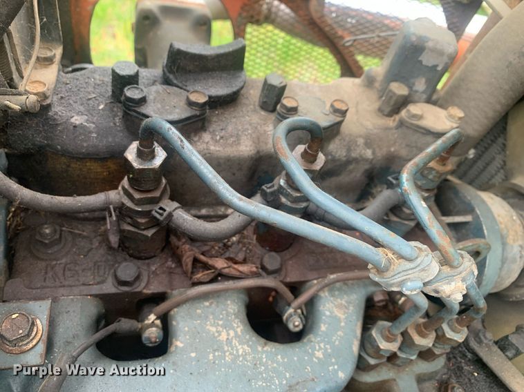 image for item LH9565 1981 Kubota B6100HST-E  lawn tractor