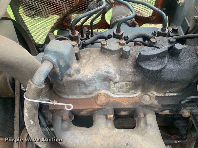 image for item LH9565 1981 Kubota B6100HST-E  lawn tractor