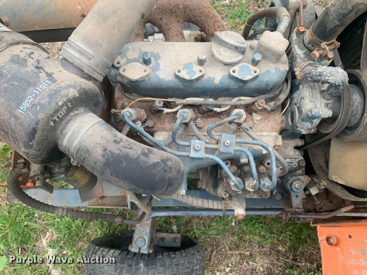 image for item LH9566 Kubota G6200  lawn tractor