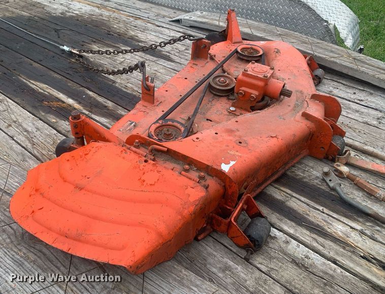 image for item LH9566 Kubota G6200  lawn tractor