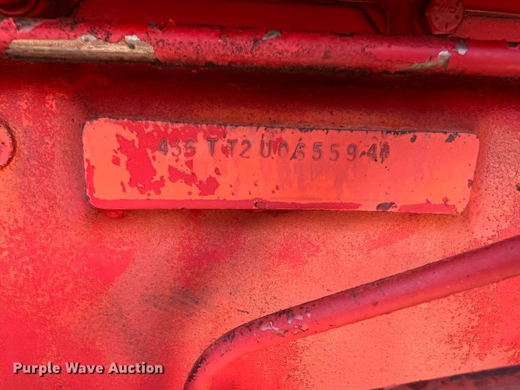 image for item LI9622 International 1586  tractor