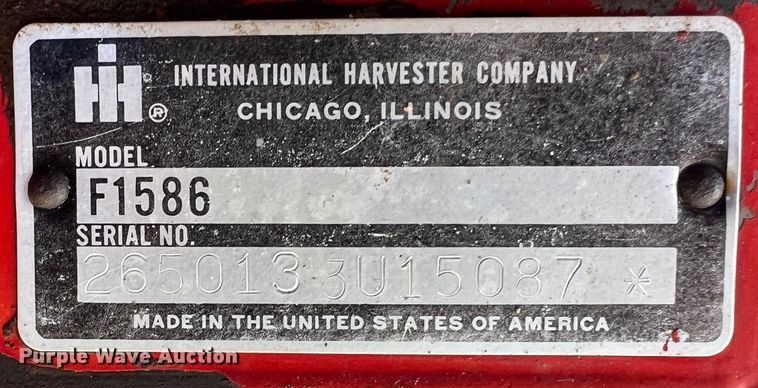 image for item LI9622 International 1586  tractor