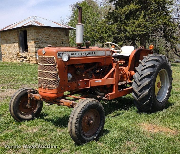 image for item LL9085 Allis Chalmers D17 Series III  tractor