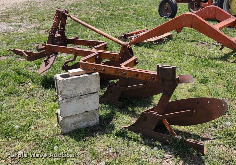 image for item LL9085 Allis Chalmers D17 Series III  tractor