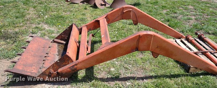 image for item LL9085 Allis Chalmers D17 Series III  tractor
