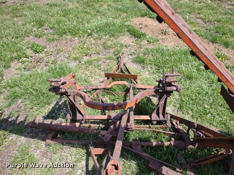 image for item LL9085 Allis Chalmers D17 Series III  tractor