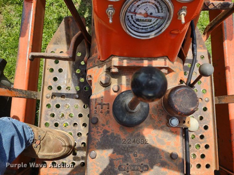 image for item LL9085 Allis Chalmers D17 Series III  tractor