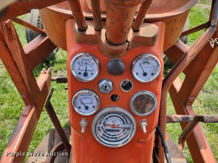 image for item LL9085 Allis Chalmers D17 Series III  tractor