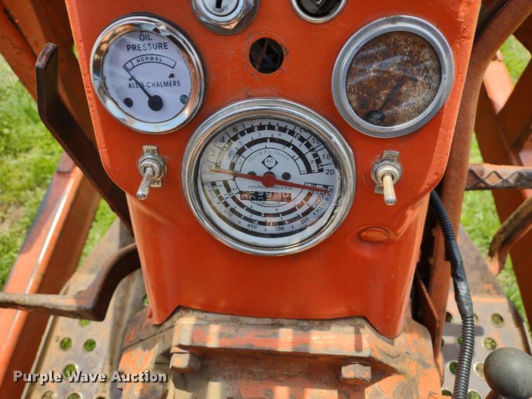 image for item LL9085 Allis Chalmers D17 Series III  tractor