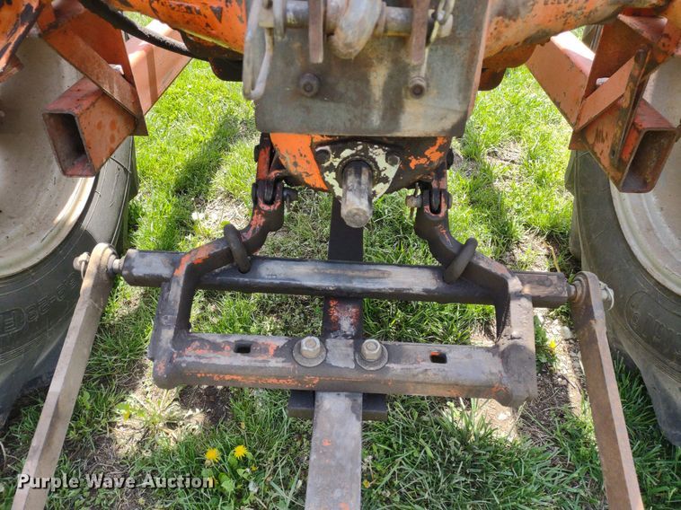 image for item LL9085 Allis Chalmers D17 Series III  tractor