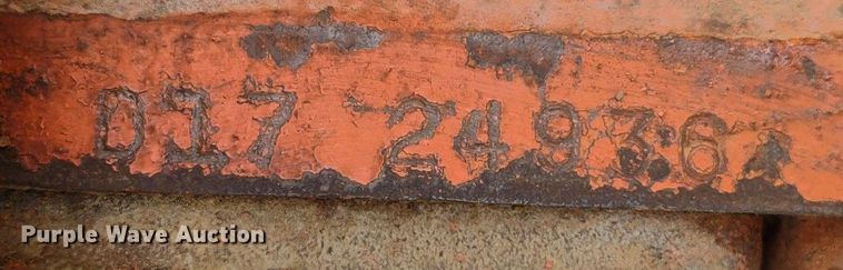 image for item LL9085 Allis Chalmers D17 Series III  tractor
