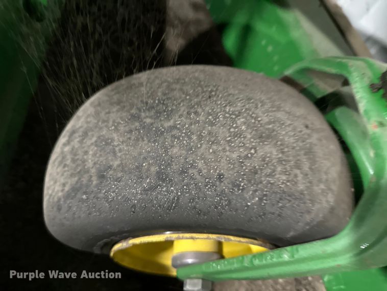 image for item LN9192 2017 John Deere Z950M  ZTR lawn mower