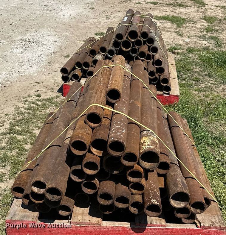 image for item LR9687 Approximately 100 drill pipe