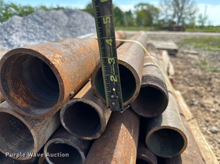 image for item LR9687 Approximately 100 drill pipe