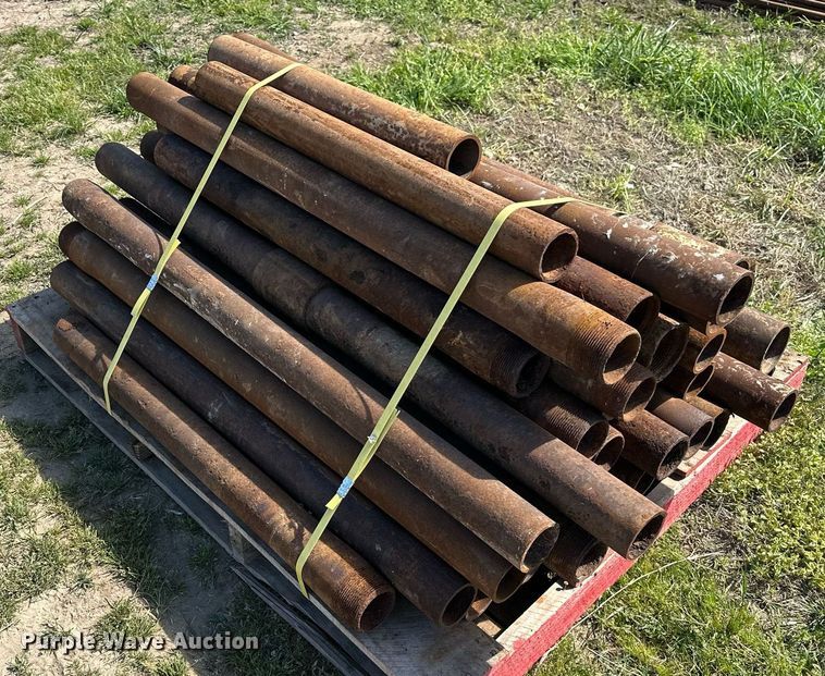 image for item LR9687 Approximately 100 drill pipe