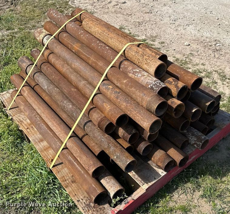image for item LR9687 Approximately 100 drill pipe