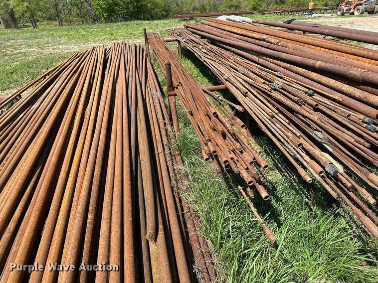 image for item LR9692 Approximately 40 sucker rods