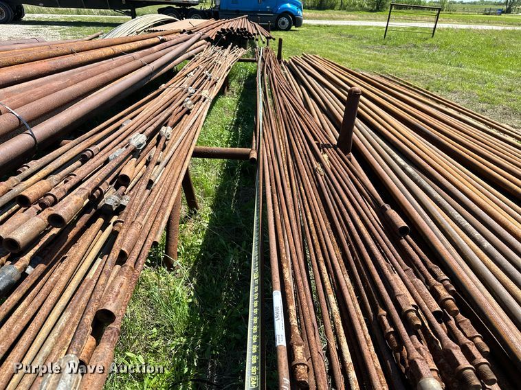 image for item LR9692 Approximately 40 sucker rods