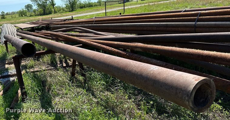 image for item LR9693 (2) pipes