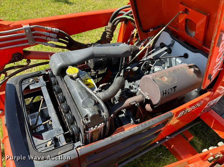 image for item LR9695 Kubota B7800  MFWD tractor