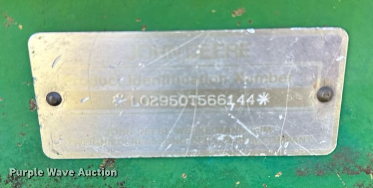 image for item LR9696 1986 John Deere 2950  tractor