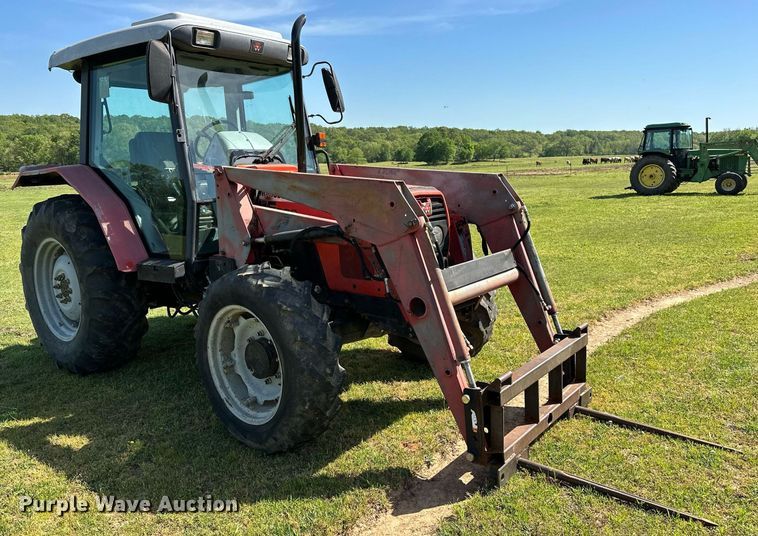 image for item LR9697 2007 Massey Ferguson 583  MFWD tractor