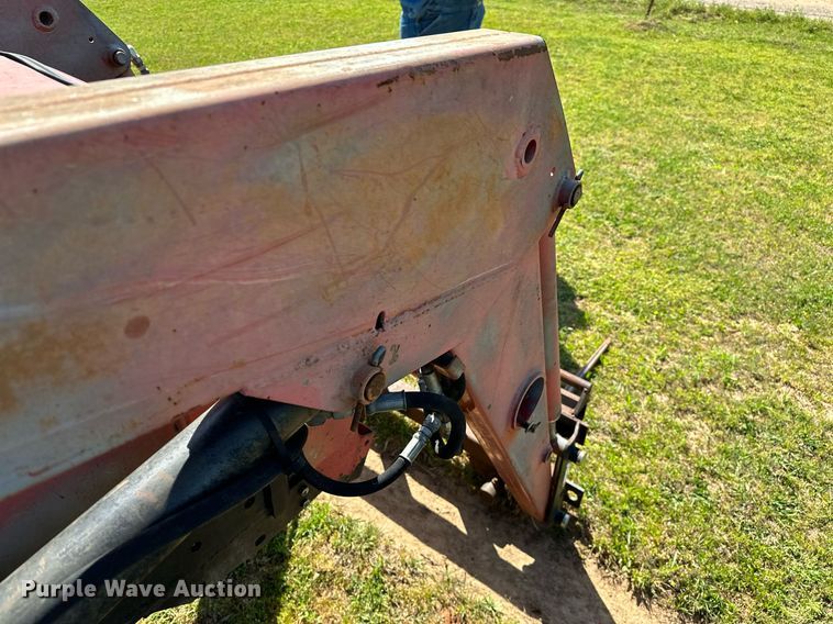 image for item LR9697 2007 Massey Ferguson 583  MFWD tractor