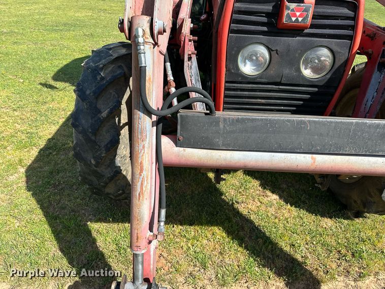 image for item LR9697 2007 Massey Ferguson 583  MFWD tractor
