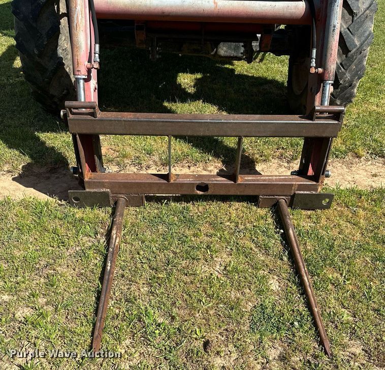 image for item LR9697 2007 Massey Ferguson 583  MFWD tractor