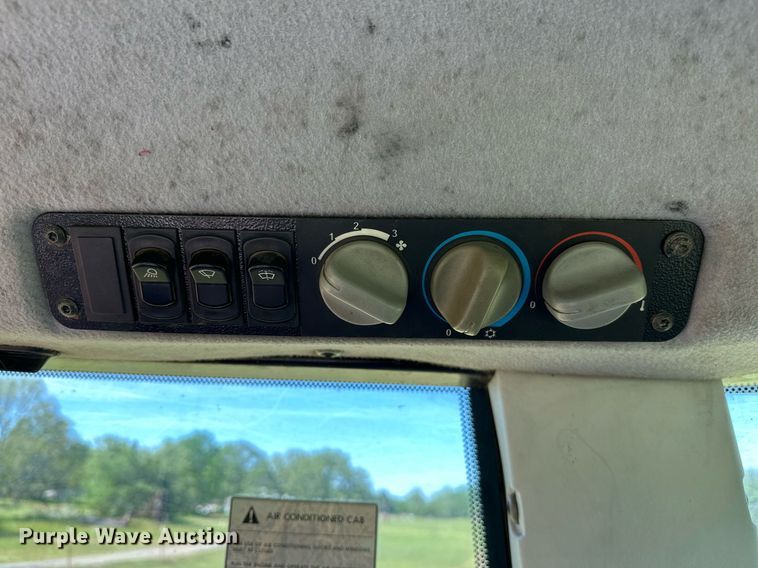 image for item LR9697 2007 Massey Ferguson 583  MFWD tractor