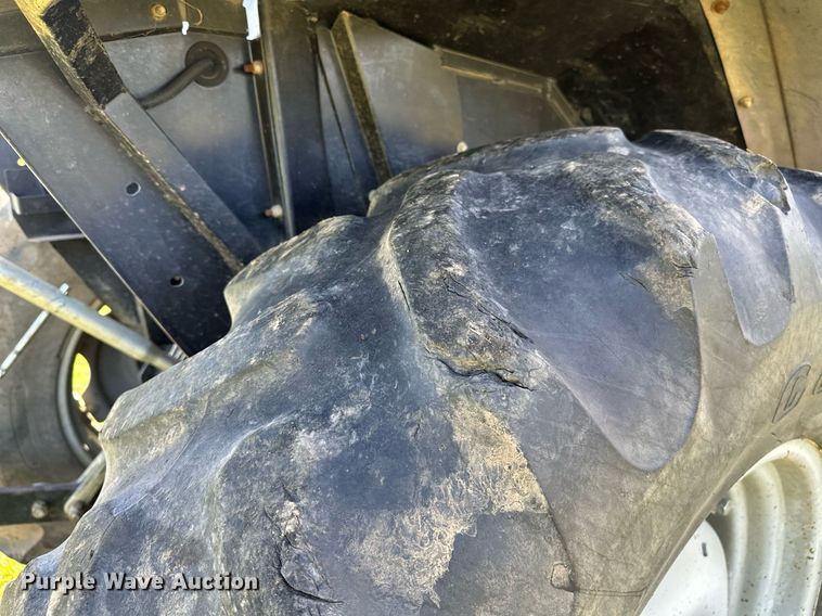 image for item LR9697 2007 Massey Ferguson 583  MFWD tractor