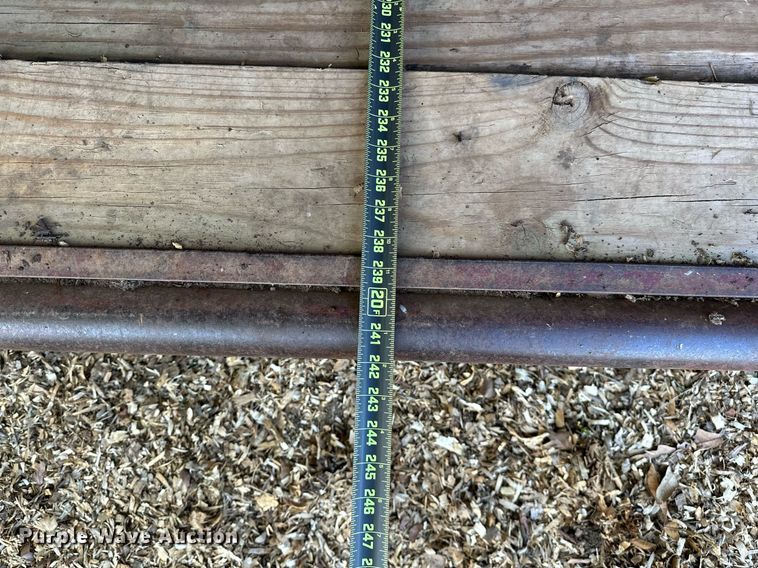 image for item LR9699 1989 Bonanza  livestock trailer