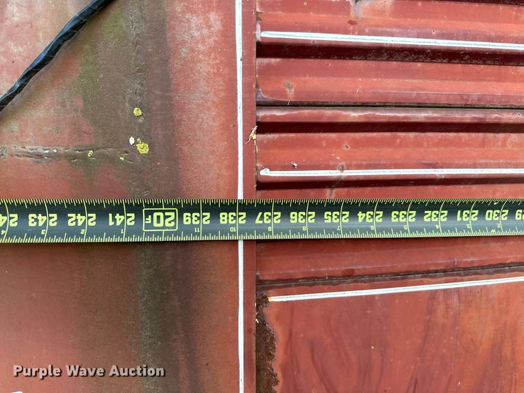 image for item LR9699 1989 Bonanza  livestock trailer