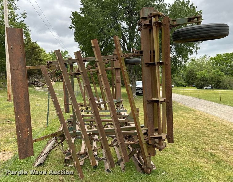 image for item LR9700 Bell B18BF  stalk chopper