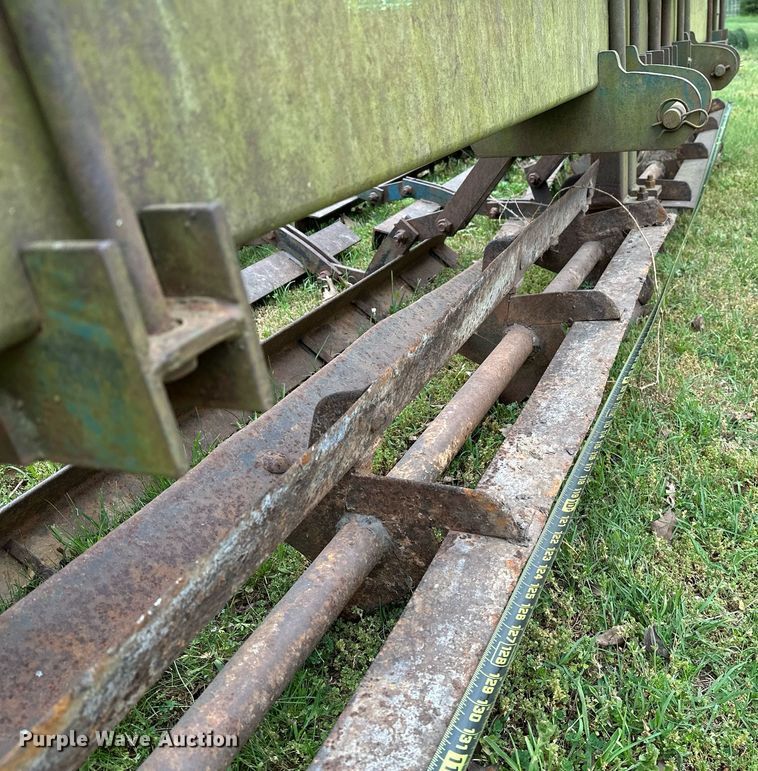 image for item LR9700 Bell B18BF  stalk chopper