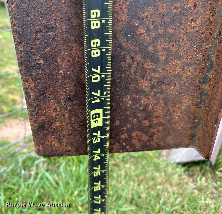 image for item LR9700 Bell B18BF  stalk chopper