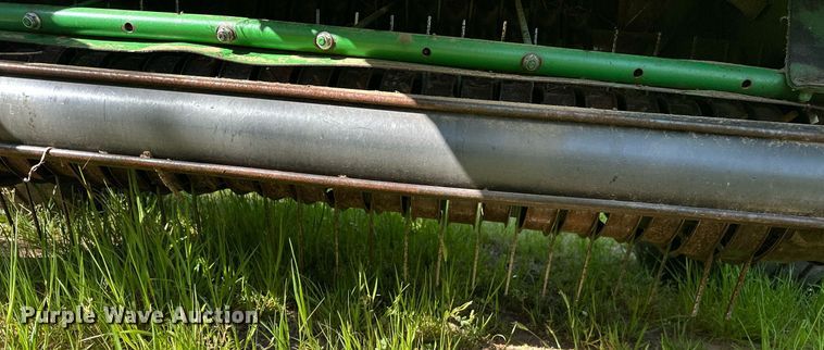 image for item LR9701 2010 John Deere 468  round baler