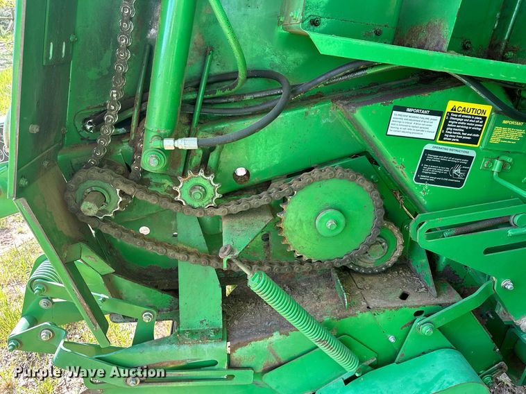 image for item LR9701 2010 John Deere 468  round baler