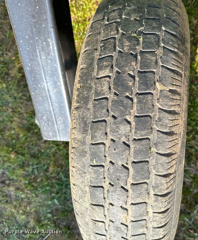 image for item LR9702 Ogden Hybrid HayRunner  hay rake