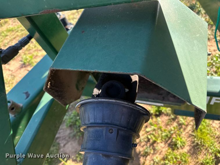 image for item LR9703 New Holland 617  disc mower