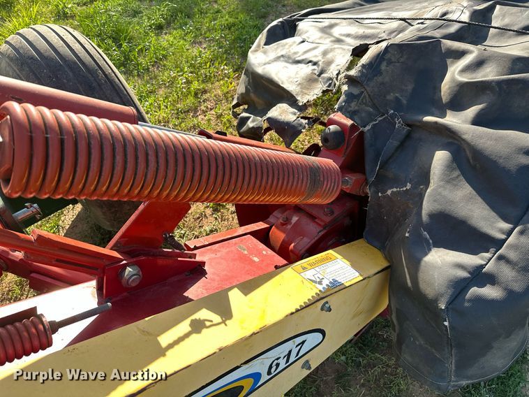image for item LR9703 New Holland 617  disc mower