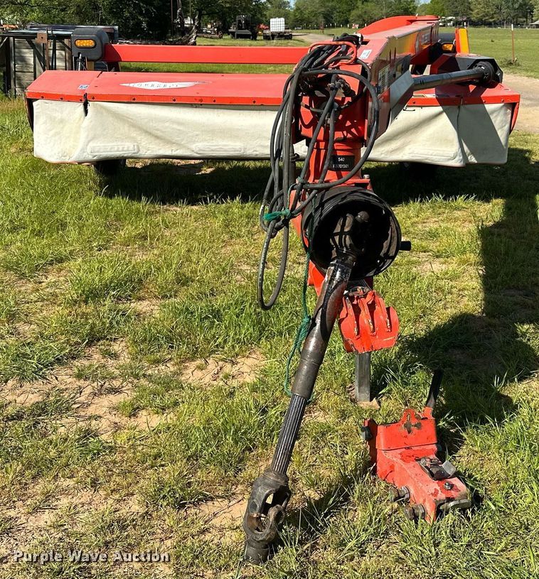 image for item LR9704 Kuhn GMD 3550 TL  disc mower