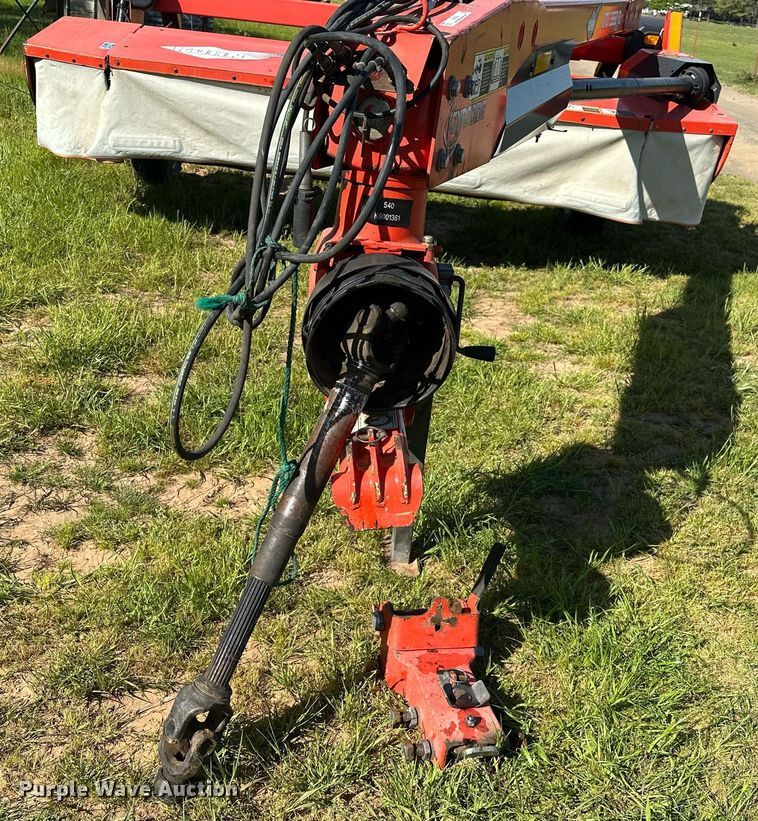 image for item LR9704 Kuhn GMD 3550 TL  disc mower