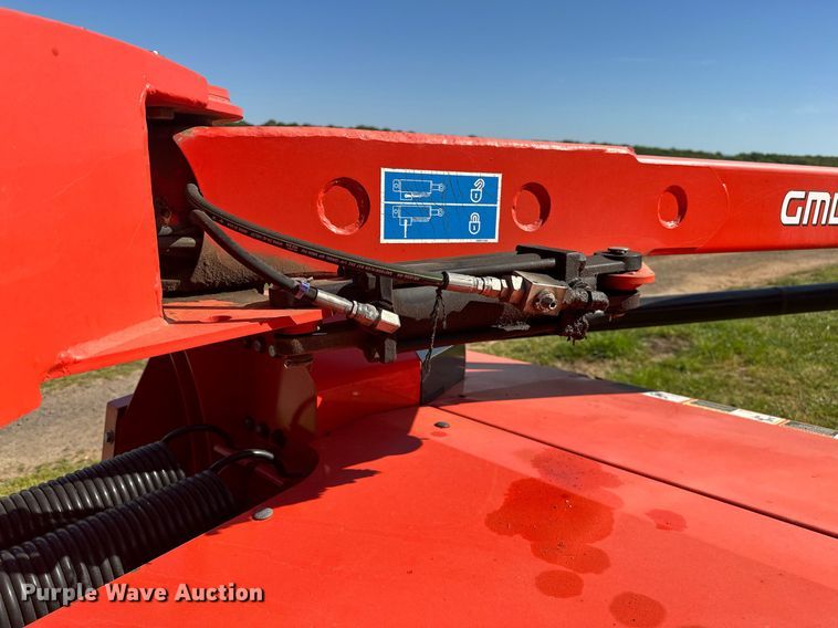 image for item LR9704 Kuhn GMD 3550 TL  disc mower