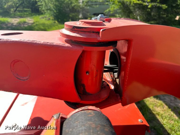 image for item LR9704 Kuhn GMD 3550 TL  disc mower