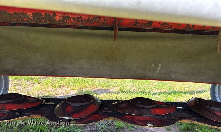 image for item LR9704 Kuhn GMD 3550 TL  disc mower