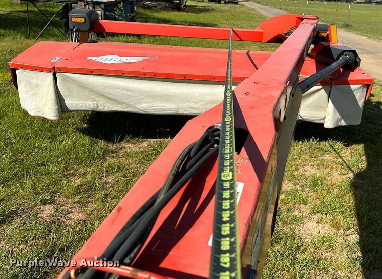 image for item LR9704 Kuhn GMD 3550 TL  disc mower