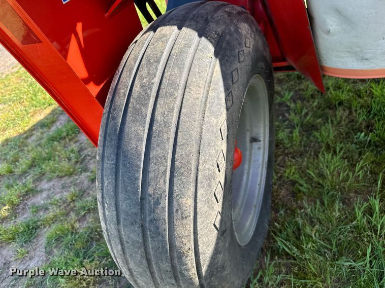 image for item LR9704 Kuhn GMD 3550 TL  disc mower