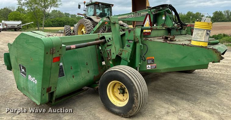 image for item LR9714 1997 John Deere 1600A  swather / windrower