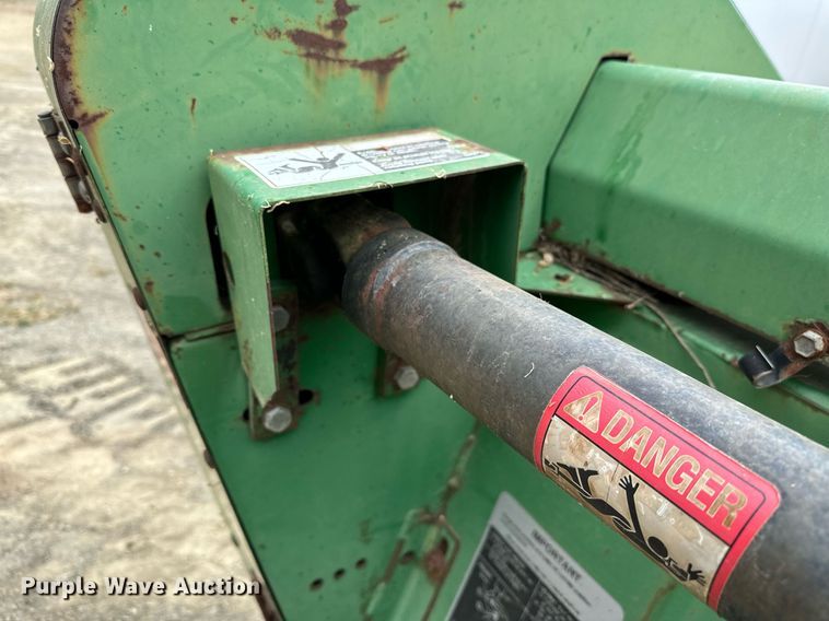 image for item LR9714 1997 John Deere 1600A  swather / windrower